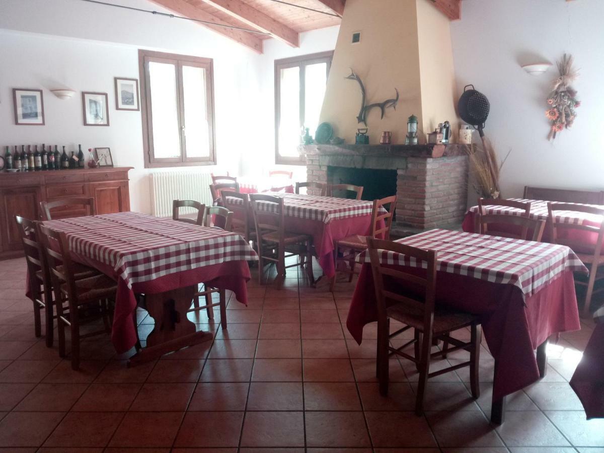 Agriturismo Rio Ricco Busana Exterior photo